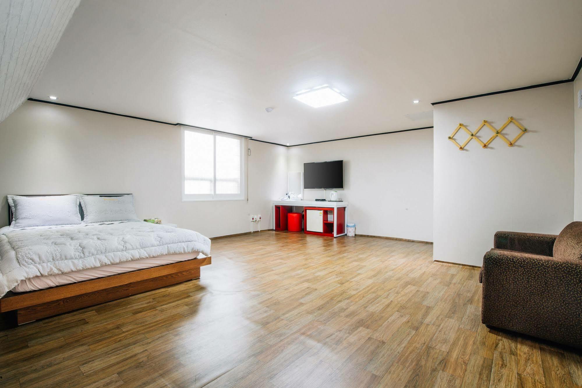 Oakra Hotel 済州市 エクステリア 写真